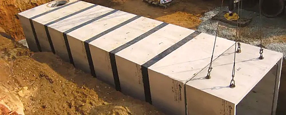 Precast concrete tunnel box units being installed on site